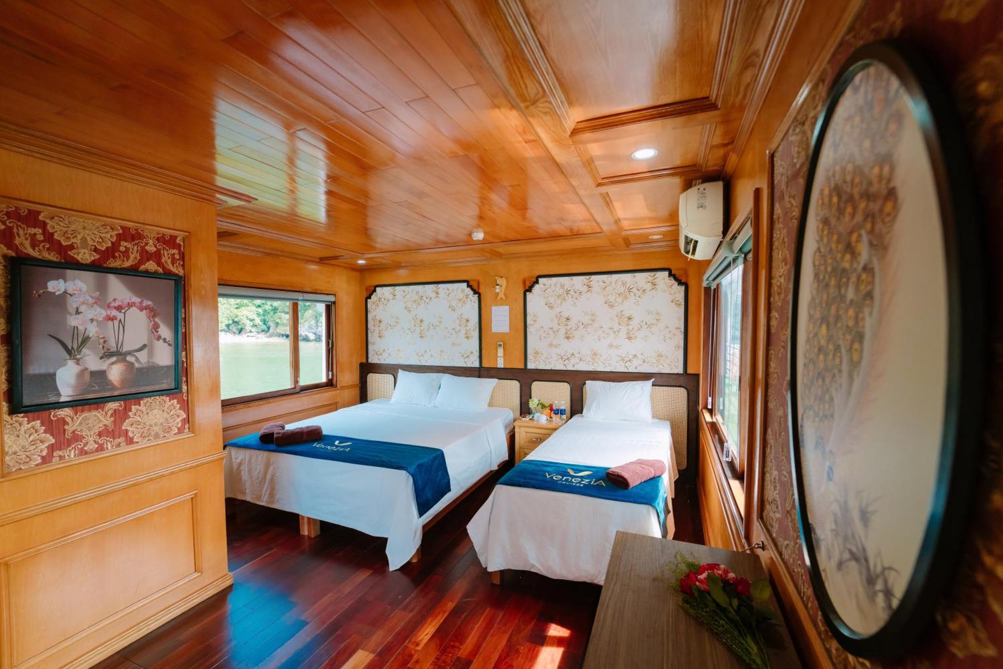 Venezia Boutique Cruises - Catba Island Hotel Chan Chau Exterior photo